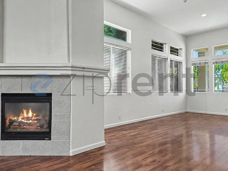 2342 Canary Dr — Photo 14