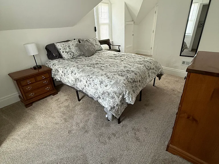 635 Roseland Ave — Photo 21