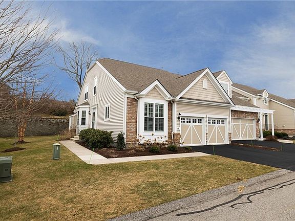 2nd image of 40 Camden Ct #7