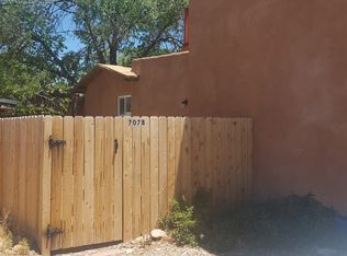 707 Dunlap St #B, Santa Fe, NM 87501