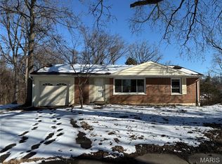 100 Florwood Ct, Saint Louis, MO 63135