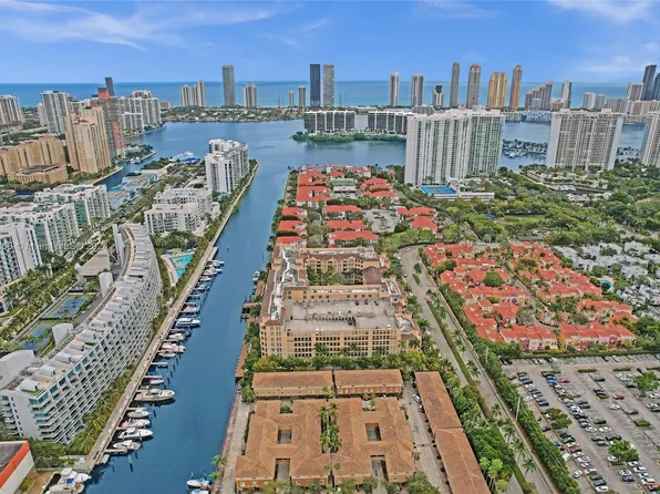 3001 NE 185th St APT 328, Aventura, FL 33180