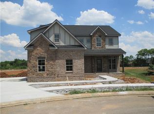 3020 Palomar Dr, Murfreesboro, TN 37129