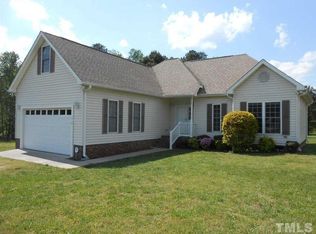 310 Carolina Woods Dr, Henderson, NC 27537