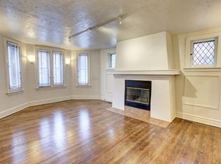 322 S Hanley Rd APT 1N, Saint Louis, MO 63105