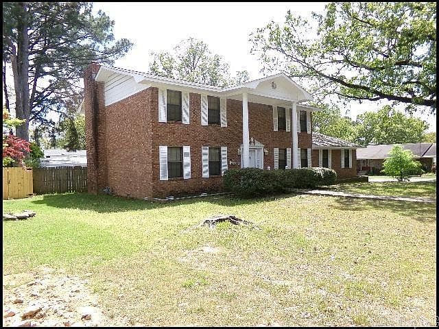 2nd image of 5800 N Walnut Rd