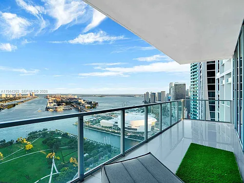 Biscayne Blvd Photo 1