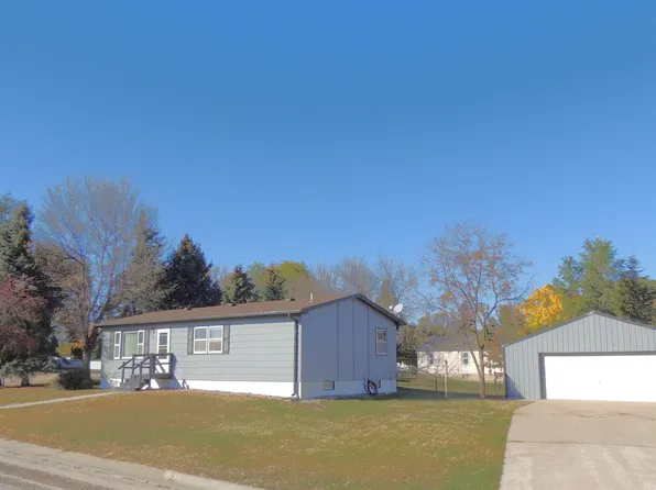 1446 Evanston Ave, Hot Springs, SD 57747