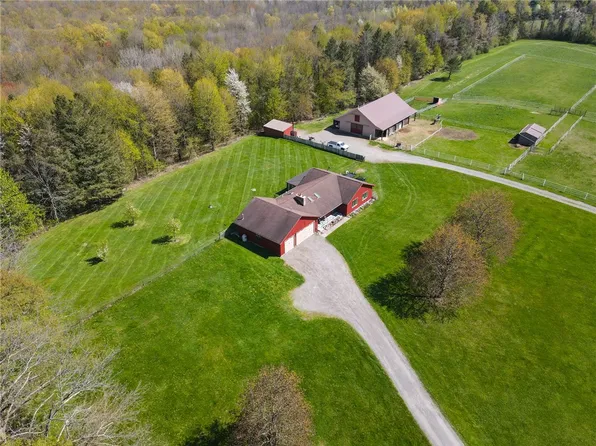 3668 Huntley Rd, Marion, NY 14505