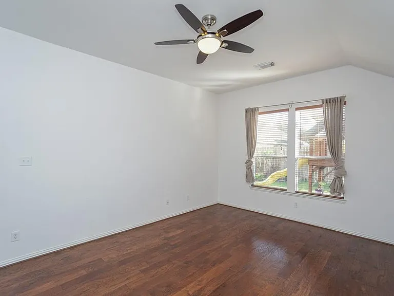 7102 Thistlewood Park Ct — Photo 18