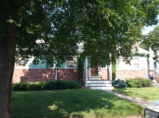 35 Pleasantdale Rd, West Roxbury, MA 02132