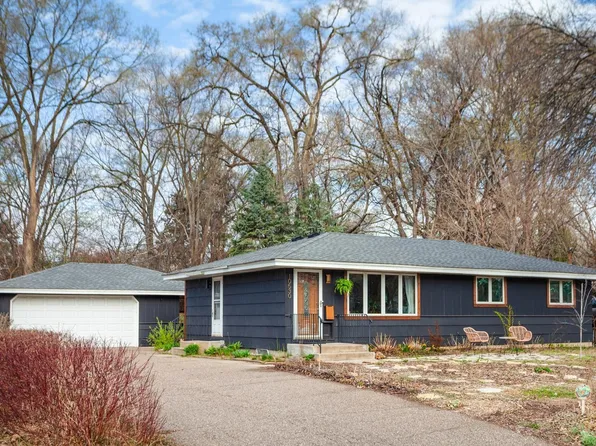 10530 Vincent Ave S, Bloomington, MN 55431