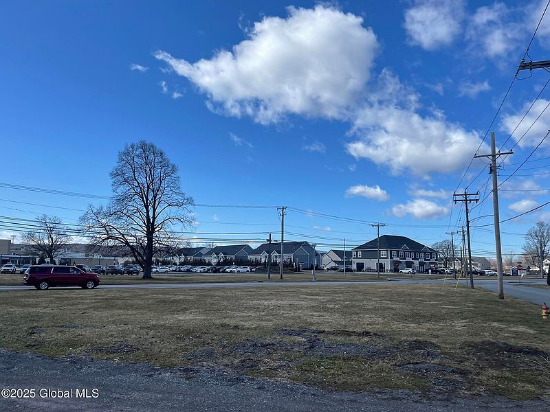 2nd image of L1 Sacandaga Road