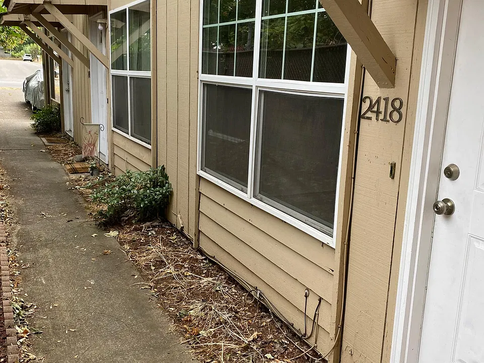 2418 Kauffman Ave #2418