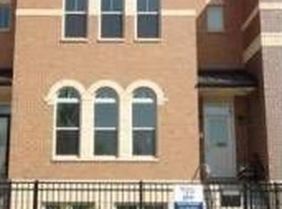 814 E Pershing Rd, Chicago, IL 60653