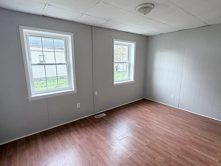 410 N 3rd Ave #B — Photo 4