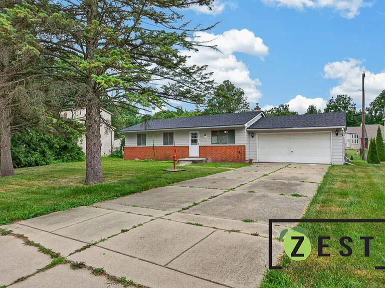 39483 Marne Ave — Photo 1