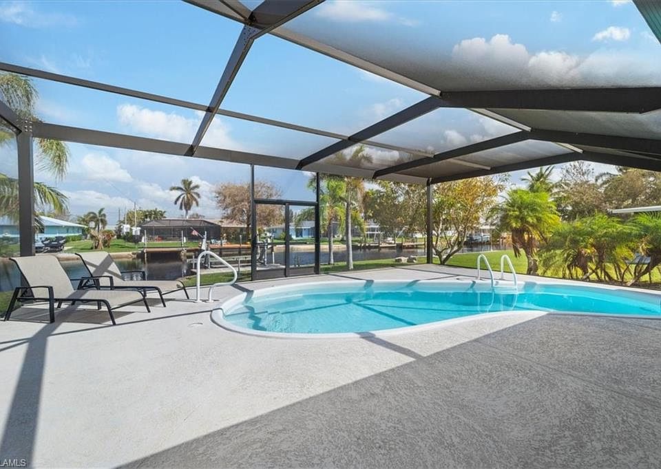 1st image of 6128 Cocos DR