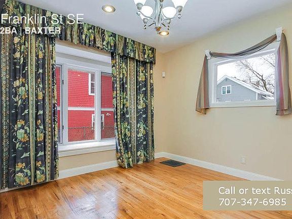 5th image of 925 Franklin St SE
