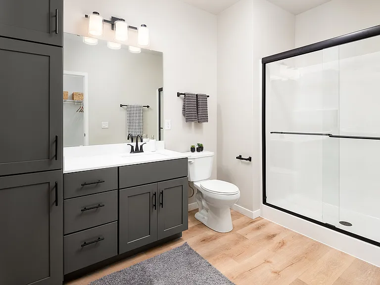 Stacked Flats | Bathroom