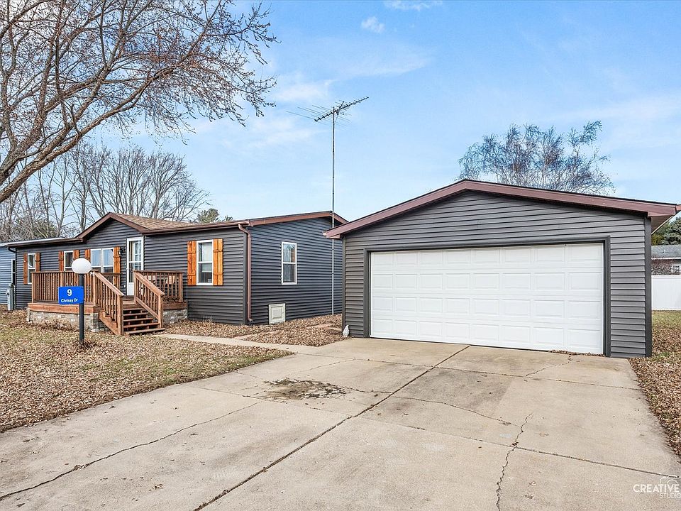 1st image of 9 Chrissy Dr