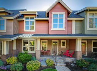 2511 NW Crossing Dr, Bend, OR 97703