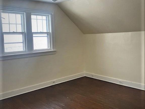 4th image of 243 Stockbridge Ave