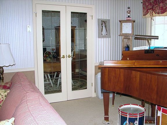 French Doors to Dining