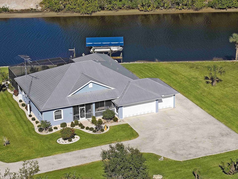 Aerial Photo of 1406 Carswell