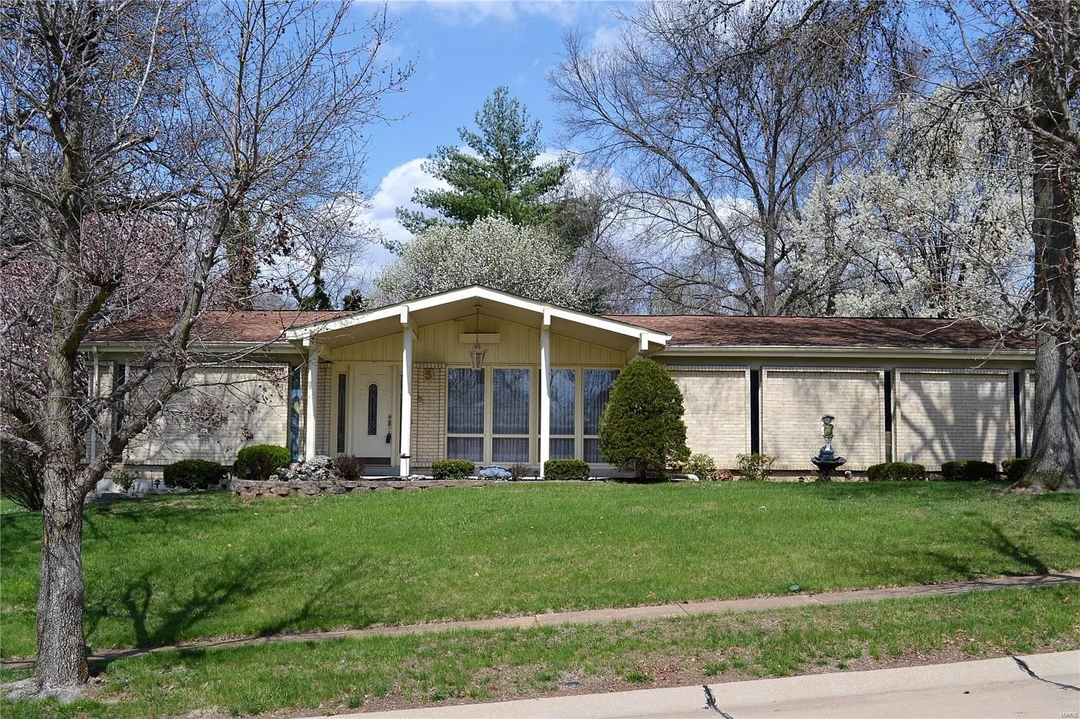 5 Forest Oak Ct photo 1