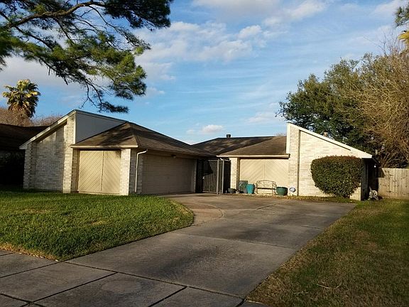 3rd image of 11914 Guadalupe River Dr