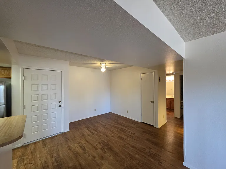 540 N May St #3119 — Photo 8