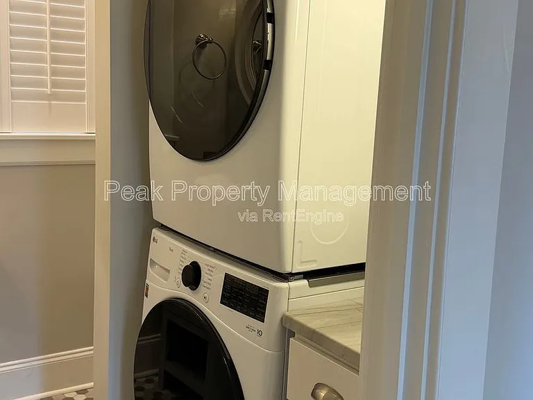 3400 Carolina Ave — Photo 11