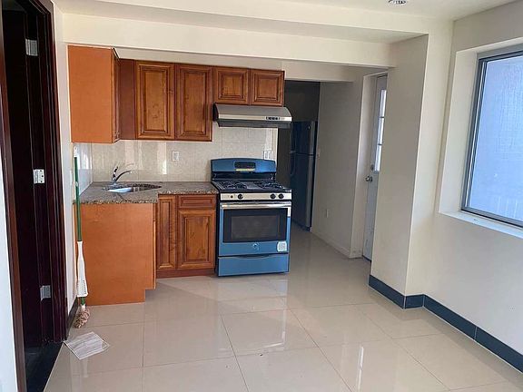 5th image of 92 Canal St #6A