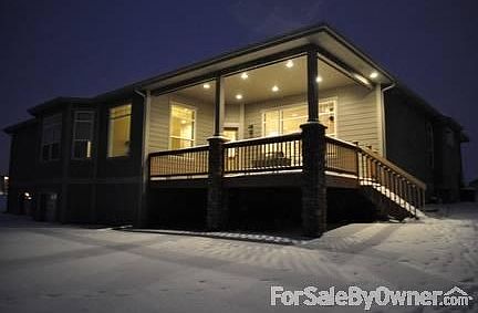 Back covered composite deck
						:
						Huge deck!
