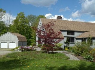 565 Mann Hill Rd, Holden, ME 04429