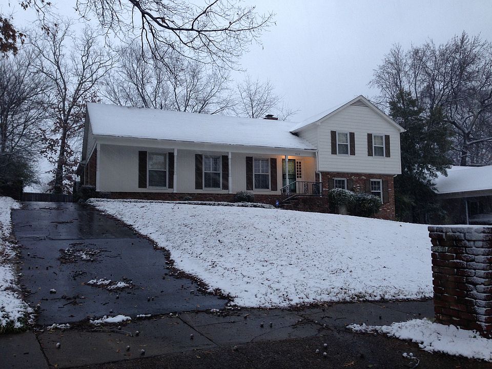 Snow Exterior