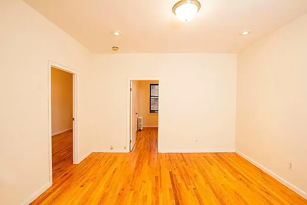 Rented by Keller Williams NYC | media 16