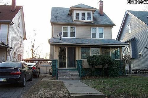 4th image of 1442 E 134th St