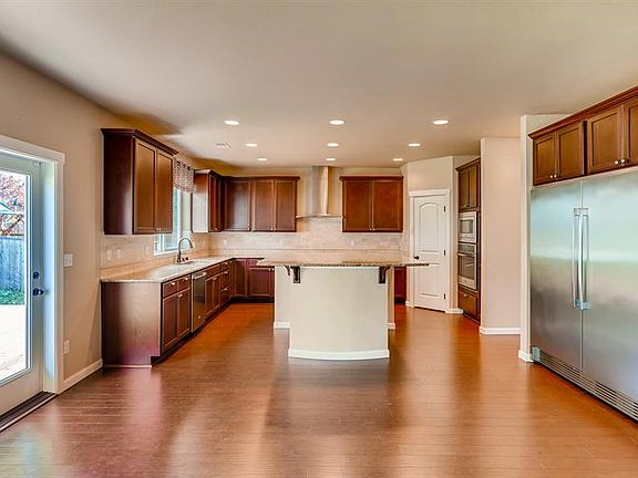 4th image of 7914 230th Street Ct E