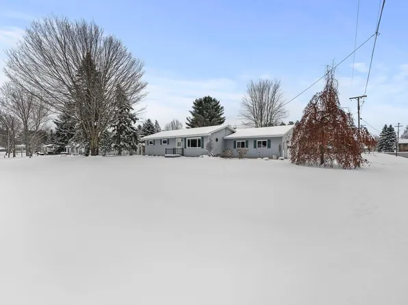 619 Ash St, Kingsley, MI 49649