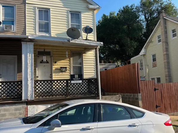 2016 Kensington St, Harrisburg, PA 17104