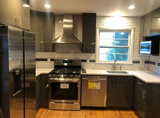 22 Wells Ct, Bloomfield, NJ 07003