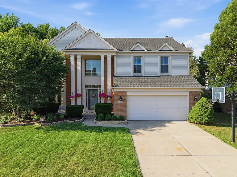 44525 Fenwick Dr — Photo 19
