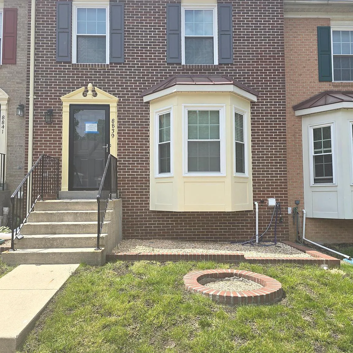 3 bed, 4.0 bath, 1292 sqft, $2,700 — Photo 1