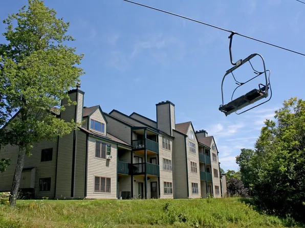 81 White Loop #F102, Ludlow, VT 05149