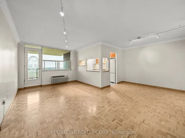 966 Inverhouse Dr #1506, Mississauga, ON L5J 4B6