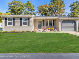 8 Augusta Rd, Manchester Township, NJ 08759