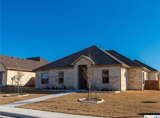 600 Jake Dr, Jarrell, TX 76537