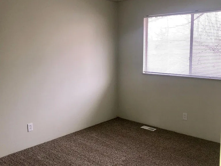 7029 Randolph Dr — Photo 7